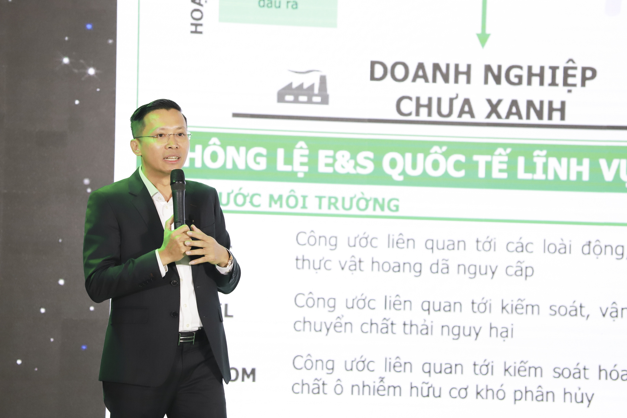 MB nhận giải thưởng uy tín nhờ trợ lực Doanh nghiệp tiếp cận Tín dụng xanh - Ảnh 1.