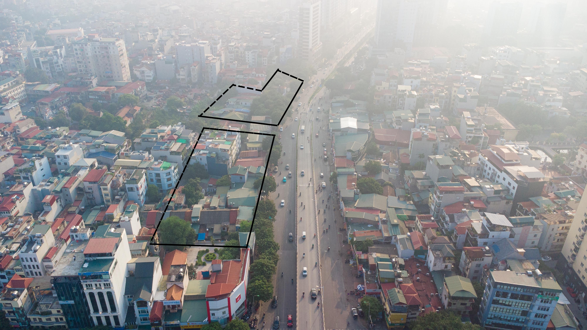 VIDEO: Những ô đất dự án cao ốc bị Hà Nội dừng thực hiện - Ảnh 2.
