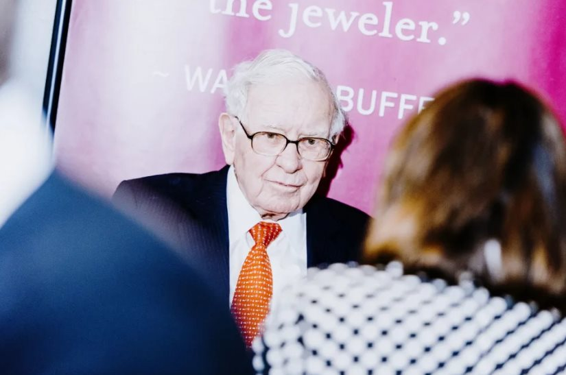 Huyền thoại đầu tư Warren Buffet tiết lộ về di chúc: Đơn giản và công khai - Ảnh 1.