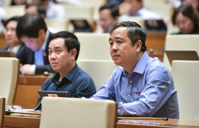 Đại biểu Nguyễn Văn Cảnh đề xuất 'điểm ngắm cảnh' trên đường cao tốc - Ảnh 2.