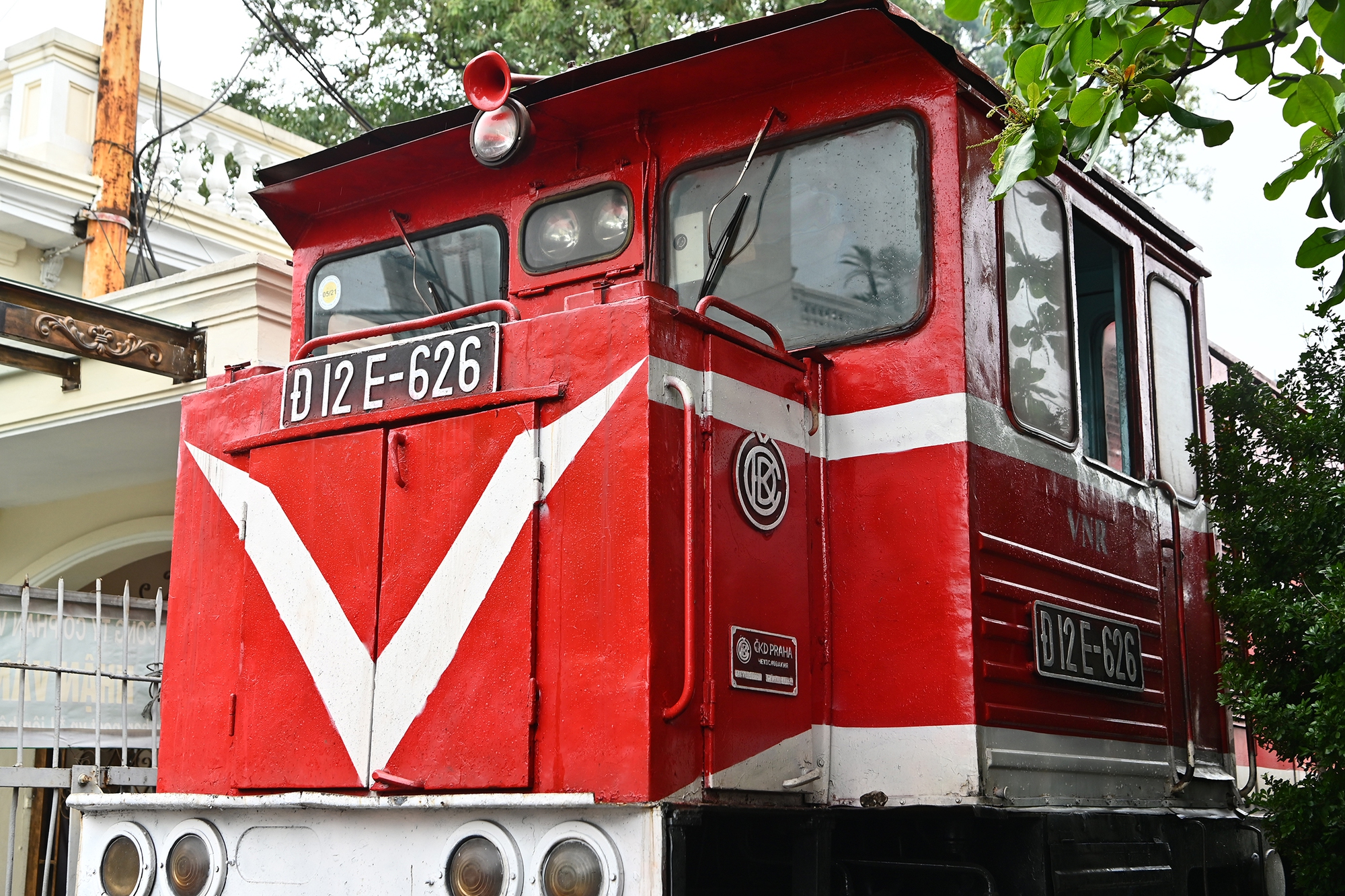 Soi những khối sắt di động từng làm nên lịch sử huy hoàng của đường sắt Việt Nam - Ảnh 3.