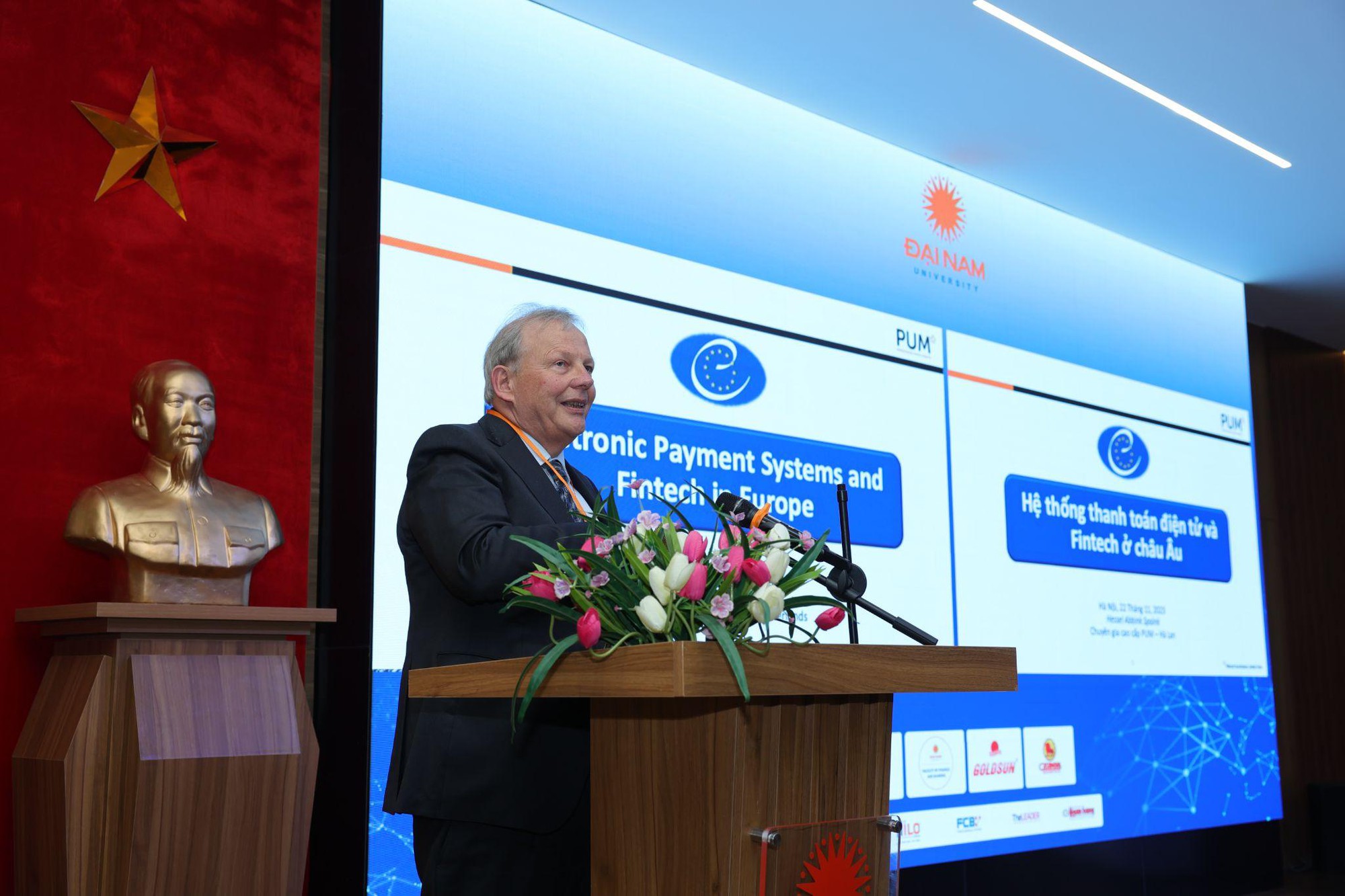 Trường Đại học Đại Nam tổ chức Hội thảo phát triển Fintech tại Việt Nam - Ảnh 3.