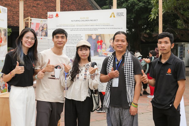 Một sự kiện đặc biệt đang được giới trẻ Hà Nội kéo đến check-in: Triển lãm tôn vinh những người hùng vì cộng đồng - Ảnh 11.