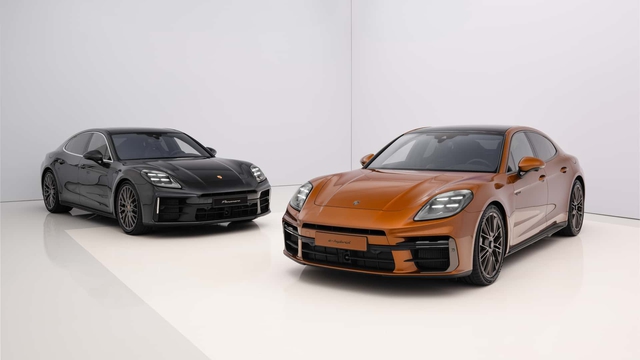 Porsche Panamera 2025 ra mắt: Giá quy đổi từ 2,47 tỷ đồng, nội thất 3 màn hình lớn, treo khí nén là tiêu chuẩn - Ảnh 1.