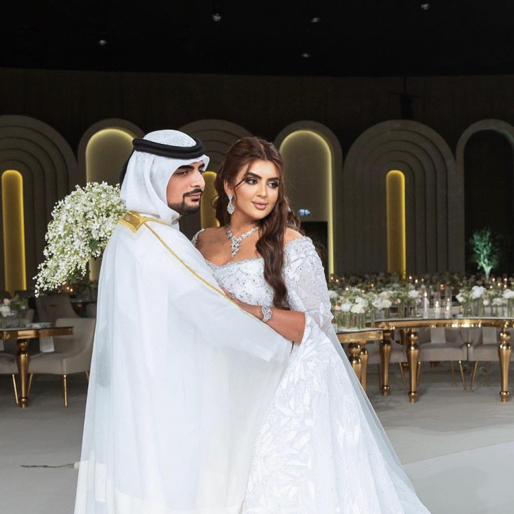 Đám cưới xa hoa của tỷ phú công nghệ và Công chúa Dubai: Váy đính kim cương, bánh cưới 7 tầng!- Ảnh 16.