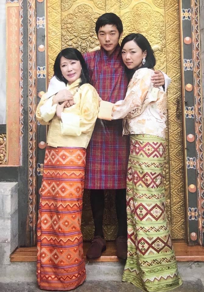 Nhị hoàng tử ít ai biết của Vương quốc Bhutan: Khí chất không kém nhà vua, chưa lập gia đình nhưng đã có con gái - Ảnh 7.