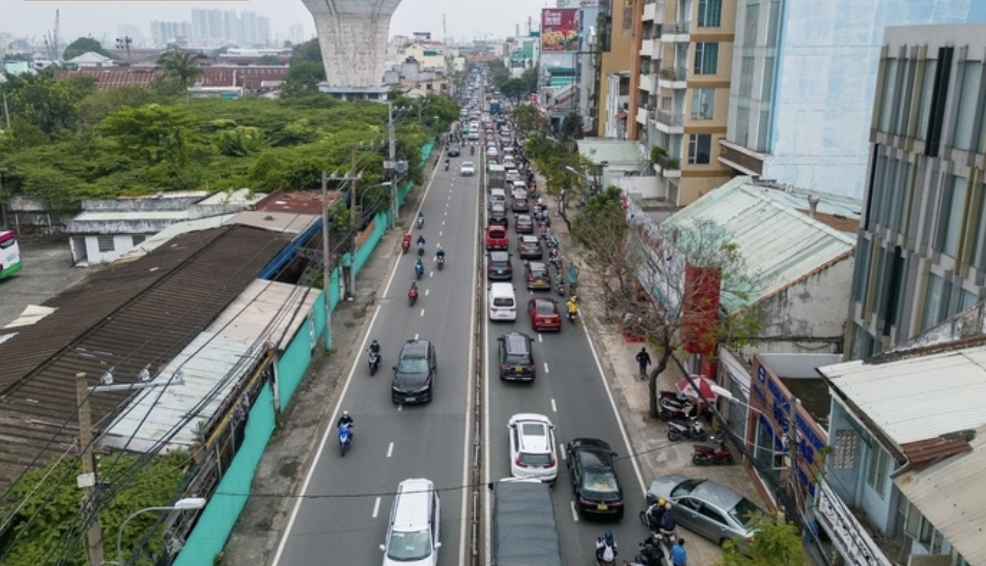 Những công trình bỏ hoang, “bánh vẽ” gây lãng phí đất vàng, làm xấu bộ mặt Tp.HCM của Vạn Thịnh Phát - Ảnh 7.