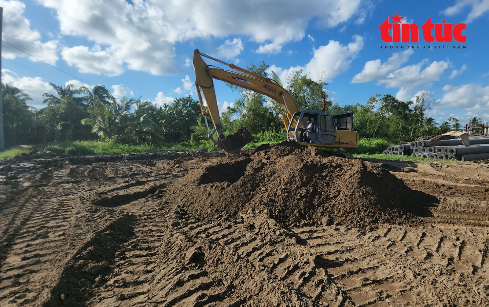 Tạo mọi điều kiện đẩy nhanh tiến độ cao tốc Hậu Giang - Cà Mau - Ảnh 3.