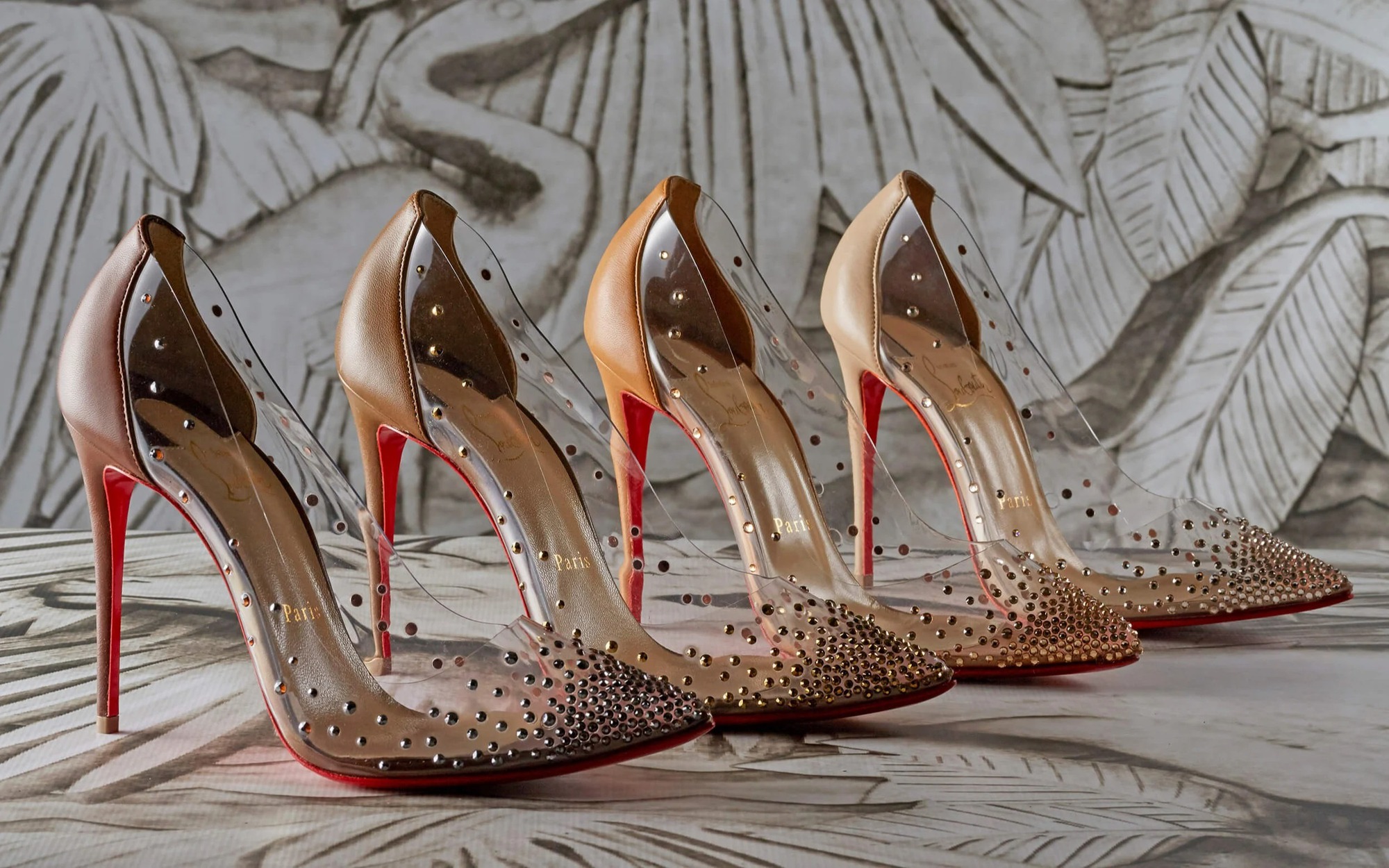 Giày đế đỏ Louboutin: Khi mỗi đôi giày là một tác phẩm nghệ thuật, đề cao vẻ đẹp và sự gợi cảm của phái nữ- Ảnh 2.