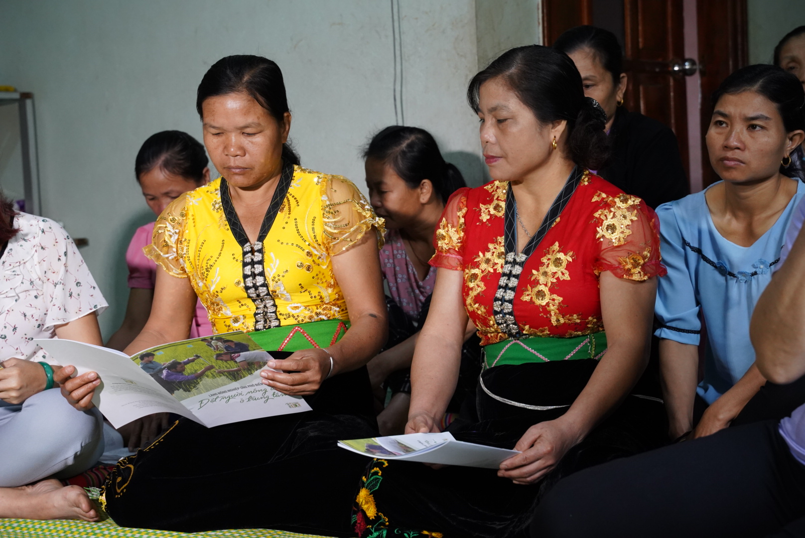 Người truyền cảm hứng làm nông nghiệp ứng phó biến đổi khí hậu ở xã bản vùng cao, đưa cây lúa địa phương thành &quot;đặc sản 3 sao&quot; nức tiếng - Ảnh 3.