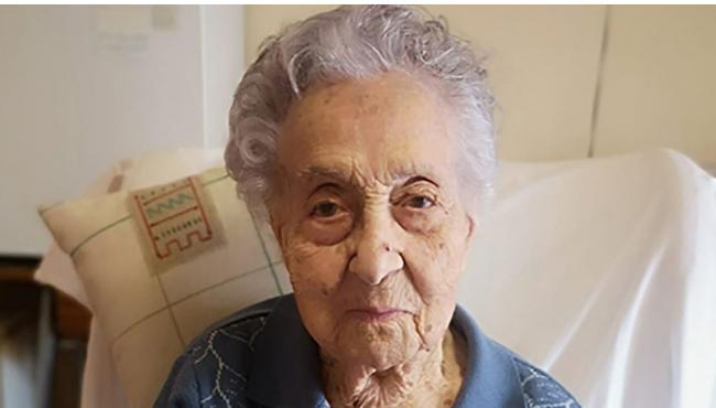 Cụ bà 116 tuổi, trí nhớ cực minh mẫn: “Chìa khóa trường thọ” chỉ nhờ 2 bí quyết đơn giản này  - Ảnh 2.
