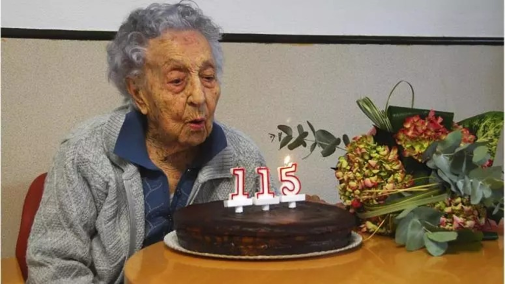 Cụ bà 116 tuổi, trí nhớ cực minh mẫn: “Chìa khóa trường thọ” chỉ nhờ 2 bí quyết đơn giản này  - Ảnh 3.