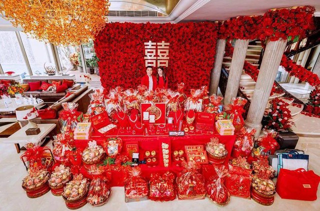 Tiểu thư nhà vua vải nhung Trung Quốc: Ở dinh thự biệt lập 330 tỷ, gây sốt với đám cưới ngôn tình cùng bạn trai - Ảnh 10.