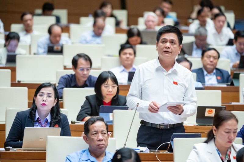 Bộ trưởng Nguyễn Chí Dũng chỉ ra 4 điểm để phát triển ngành công nghiệp đất hiếm - Ảnh 2.