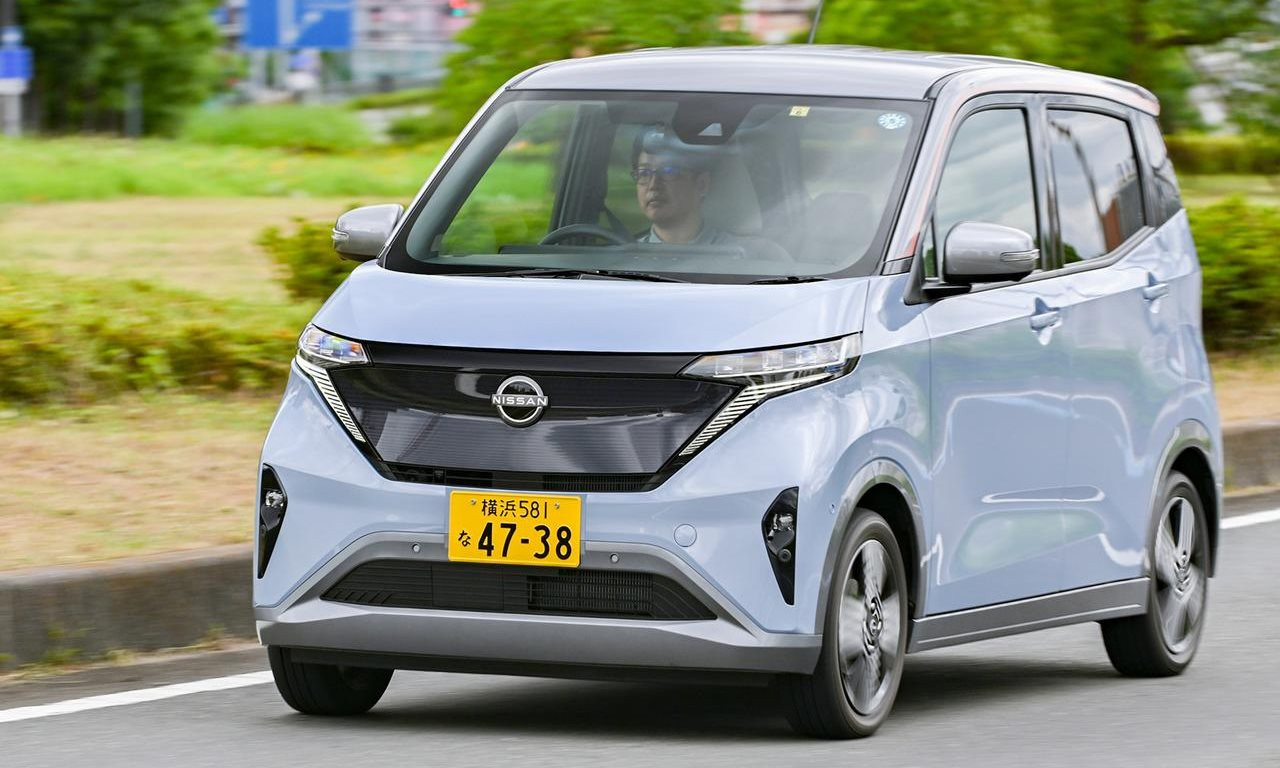 Một mẫu xe điện mini của Nhật Bản đang gây bão tại thị trường nội địa: Giá bán hơn 300 triệu đồng, luôn trong tình trạng “cháy” hàng - Ảnh 3.