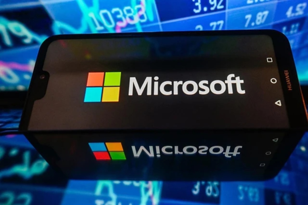 AI của Microsoft bị chỉ trích vì cuộc thăm dò “thảm hại” - Ảnh 1.