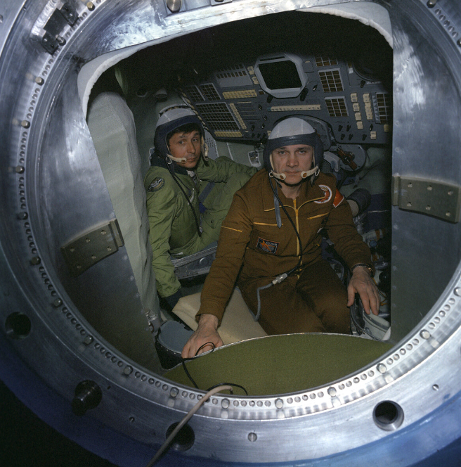 Cách phi hành gia Liên Xô ‘cứu’ nhân loại khỏi trạm không gian 'chết' rơi xuống Trái đất - Ảnh 3.