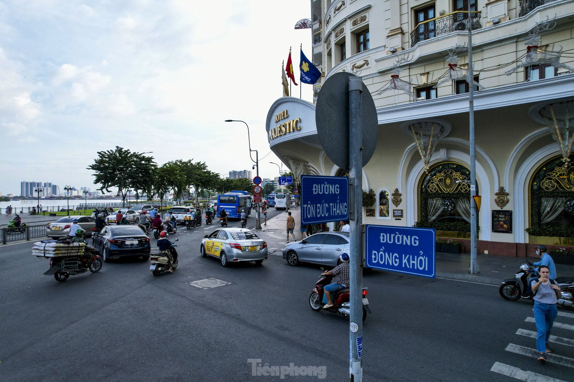 Diện mạo tuyến đường ở TPHCM có mặt bằng cho thuê thuộc hàng đắt đỏ nhất thế giới - Ảnh 14.