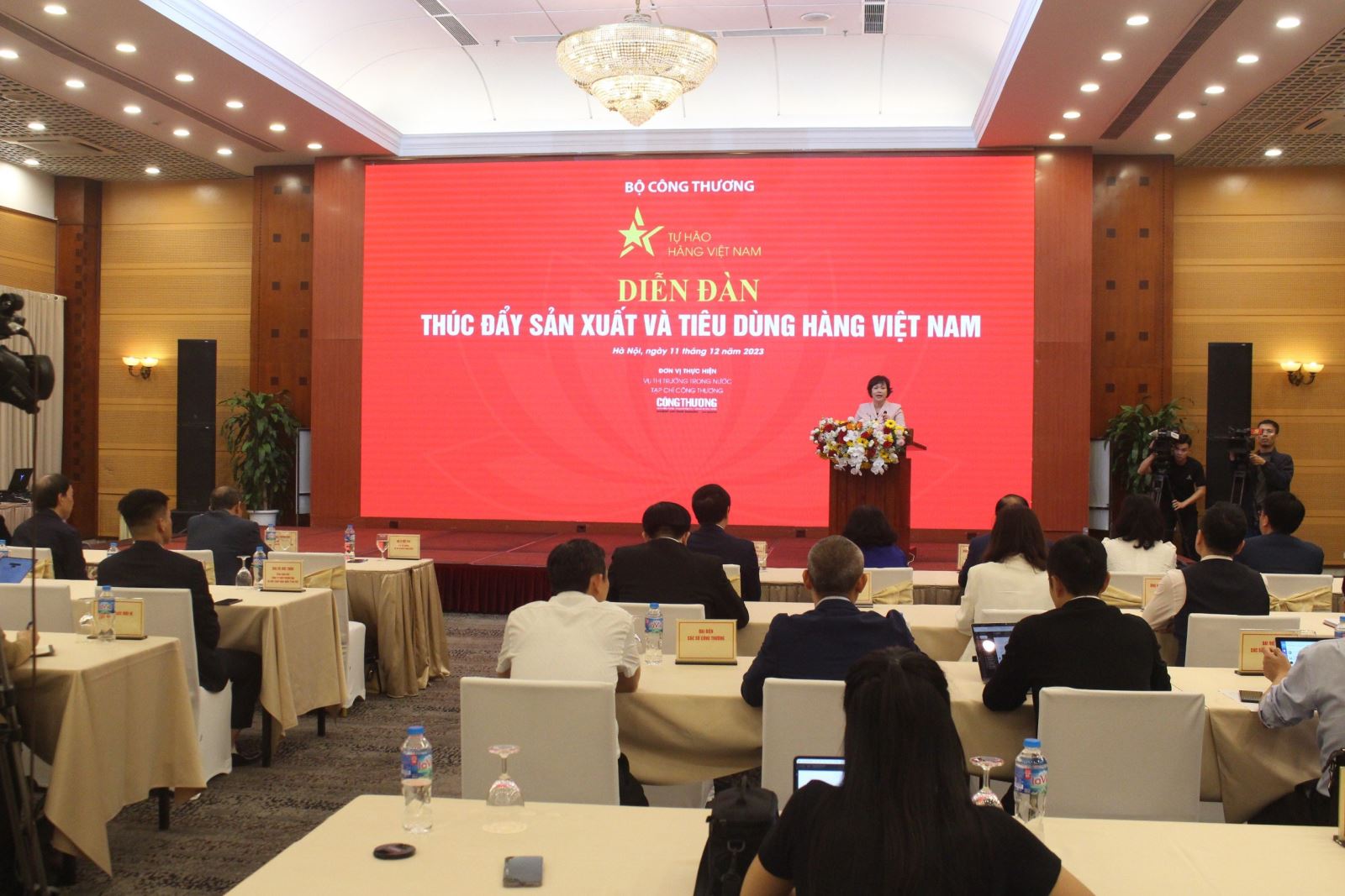 Nhiều ngành hàng Việt Nam liên tục giữ vị trí nhóm đầu trong kim ngạch xuất khẩu của thế giới - Ảnh 1.