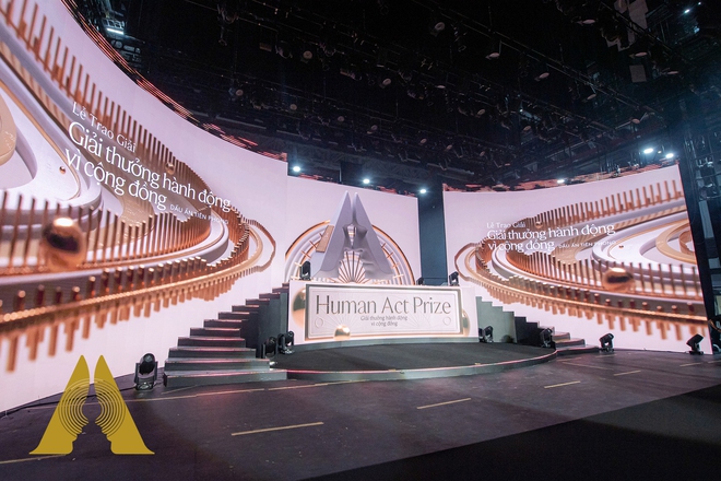 Lễ trao giải Hành động vì cộng đồng tầm cỡ quốc gia - nơi tôn vinh những 'người hùng' thầm lặng - Ảnh 14.