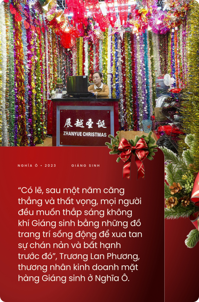Nghĩa Ô đã đón xong mùa Giáng sinh 2023: Người bán đang chốt đơn cho năm sau, tưởng khủng hoảng kinh tế làm đình trệ nhưng đắt hàng không tưởng - Ảnh 9. Nghĩa Ô đã đón xong mùa Giáng sinh 2023: Người bán đang chốt đơn cho năm sau, tưởng khủng hoảng kinh tế làm đình trệ nhưng đắt hàng không tưởng - Ảnh 9.