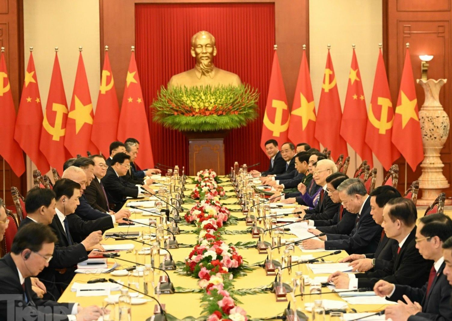 Hình ảnh Tổng Bí thư Nguyễn Phú Trọng chủ trì lễ đón Tổng Bí thư, Chủ tịch Trung Quốc Tập Cận Bình - Ảnh 13.