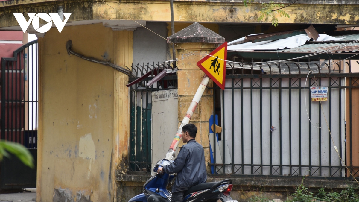 Đường trong Khu đô thị Đền Lừ xuống cấp hư hỏng, người dân mong sớm cải tạo - Ảnh 8.
