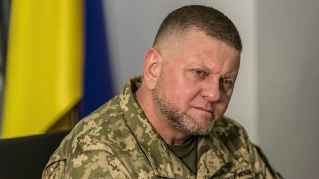 Bộ Quốc phòng Ukraine nói về khả năng sa thải Tổng tư lệnh quân đội - Ảnh 1.