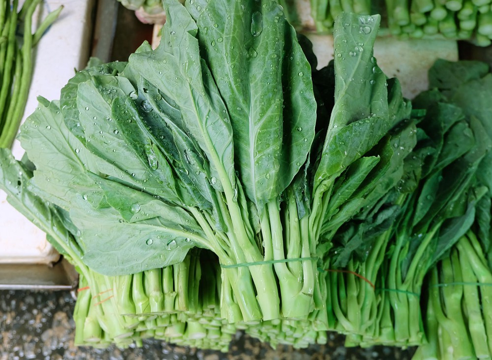 ‘Soi’ danh sách 18 loại rau tốt nhất thế giới được CDC Mỹ công nhận: Loại đứng đầu mọc hoang đầy Việt Nam - Ảnh 9.