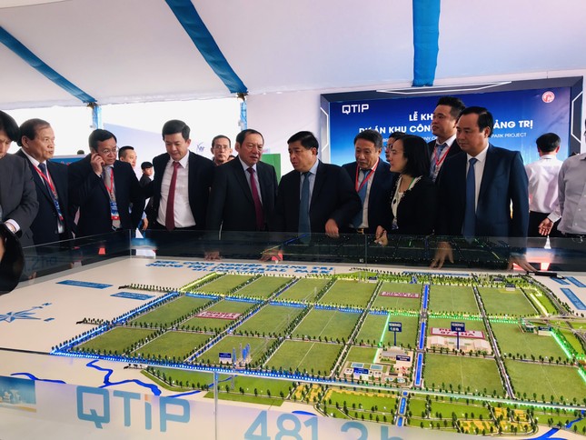 Khởi công khu công nghiệp hơn 2.000 tỷ đồng tại Quảng Trị - Ảnh 2.