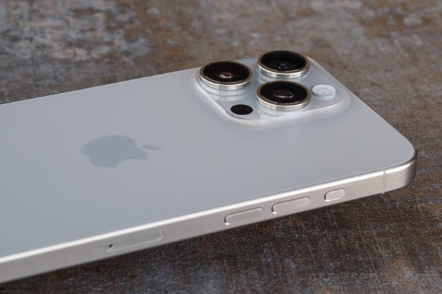 iPhone 17 Pro Max sẽ là mẫu iPhone đầu tiên trong lịch sử làm được điều này - Ảnh 1.