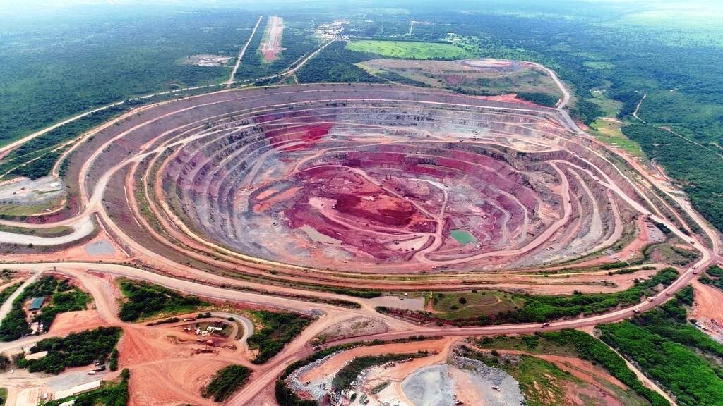 Angola mở mỏ kim cương lớn nhất thế giới - Ảnh 1.