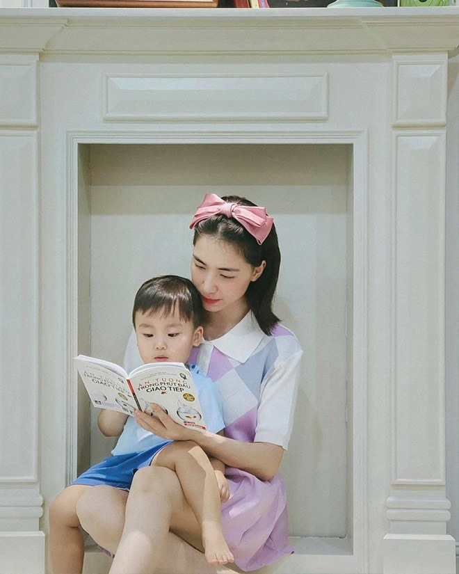 Đặng Thu Thảo, Hà Tăng, Hòa Minzy có chung BÍ QUYẾT dạy con này, bảo sao nhóc tỳ nào cũng thông minh sáng dạ- Ảnh 2.