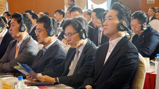 Nguyên Tổng thống Hàn Quốc kêu gọi doanh nghiệp đầu tư vào Thái Bình - Ảnh 4. Nguyên Tổng thống Hàn Quốc kêu gọi doanh nghiệp đầu tư vào Thái Bình - Ảnh 4.