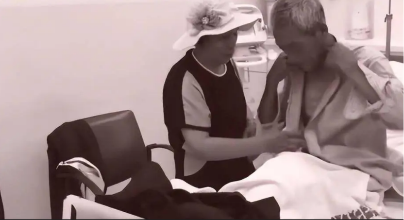 Cụ ông 70 tuổi mắc ung thư bị con trai “lừa” ra nước ngoài 88 ngày, về nước nhận ngay tin “sốc” từ bệnh viện- Ảnh 2.