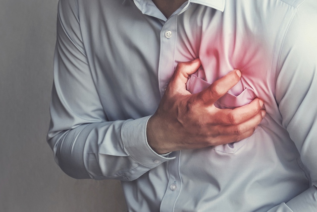 3 dấu hiệu bất ngờ trên da có thể cảnh báo bệnh tim: Mùa lạnh càng phải chú ý - Ảnh 1.