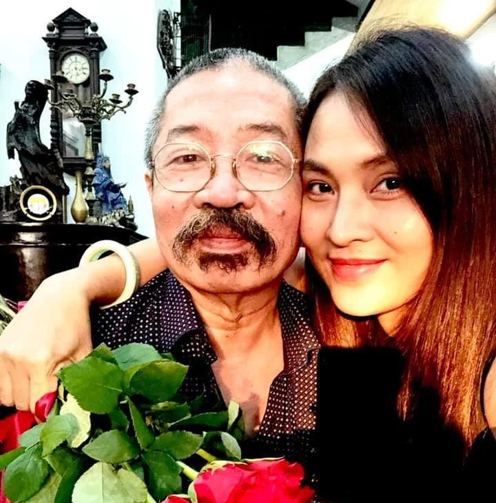 2 cặp vợ chồng nghệ sĩ hiếm hoi đều là NSND: 1 cặp chênh lệch 32 tuổi, cặp còn lại đều là lãnh đạo 2 nhà hát lớn - Ảnh 1. 2 cặp vợ chồng nghệ sĩ hiếm hoi đều là NSND: 1 cặp chênh lệch 32 tuổi, cặp còn lại đều là lãnh đạo 2 nhà hát lớn - Ảnh 1.