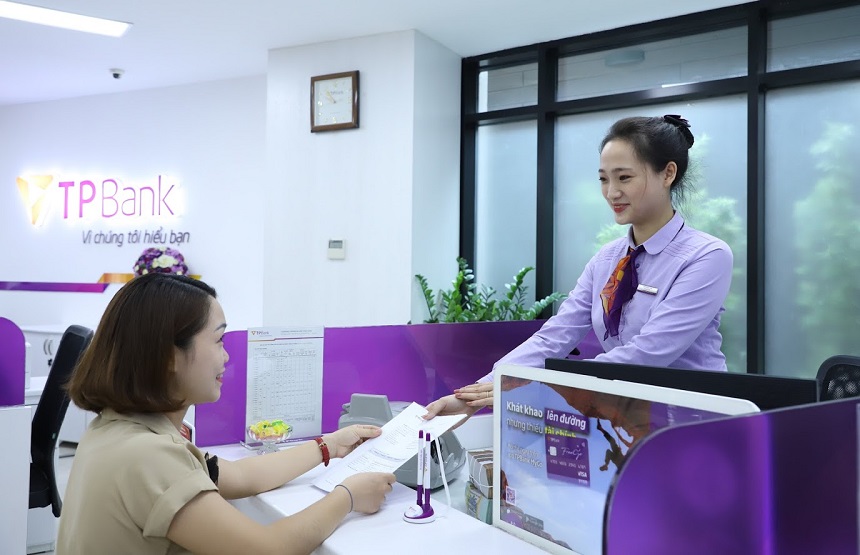 TPBank liên tục được đánh giá tích cực, xếp hạng tín nhiệm với triển vọng “Ổn định”- Ảnh 2.