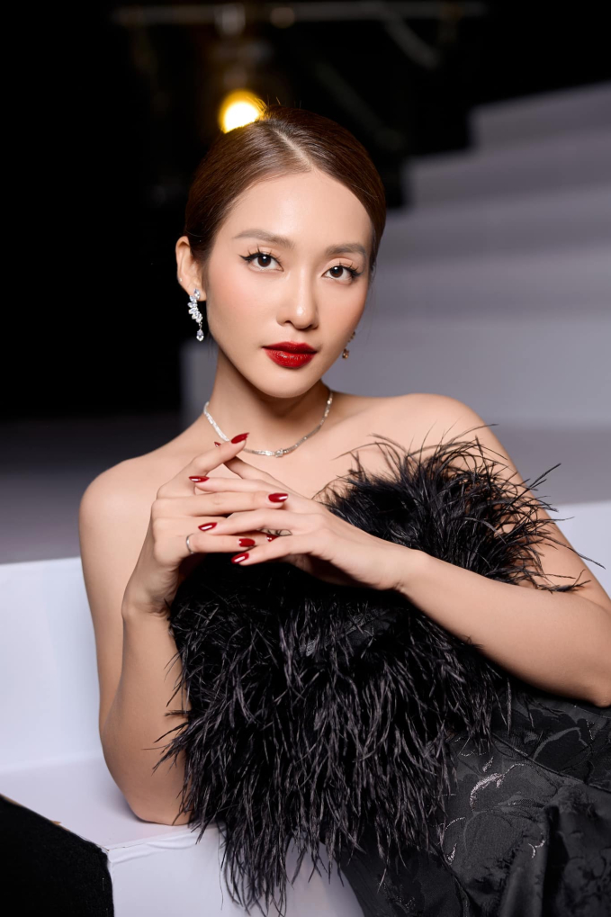 Bất ngờ danh sách Top 3 nữ diễn viên ấn tượng nhất VTV 2023, &quot;Luyến lươn&quot; Thanh Hương lại &quot;trượt vỏ chuối&quot; - Ảnh 1.