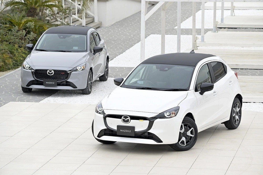 Đối thủ Honda City và Toyota Vios bất ngờ giảm giá mạnh, chỉ còn từ 400 triệu đồng - Ảnh 1.