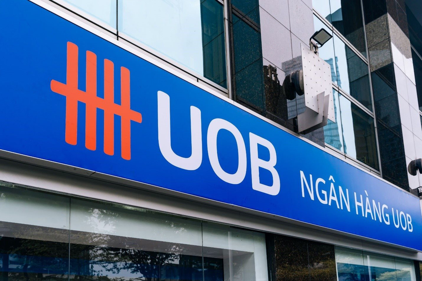 Một ngân hàng tại Việt Nam tăng vốn điều lệ tới 60% chỉ trong 3 năm - Ảnh 1.