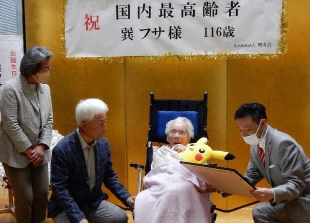 Cụ bà 115 tuổi ở Nhật Bản tiết lộ “4 bí mật chống lão hóa”, toàn điều dễ làm nhưng cực ít người biết - Ảnh 3.