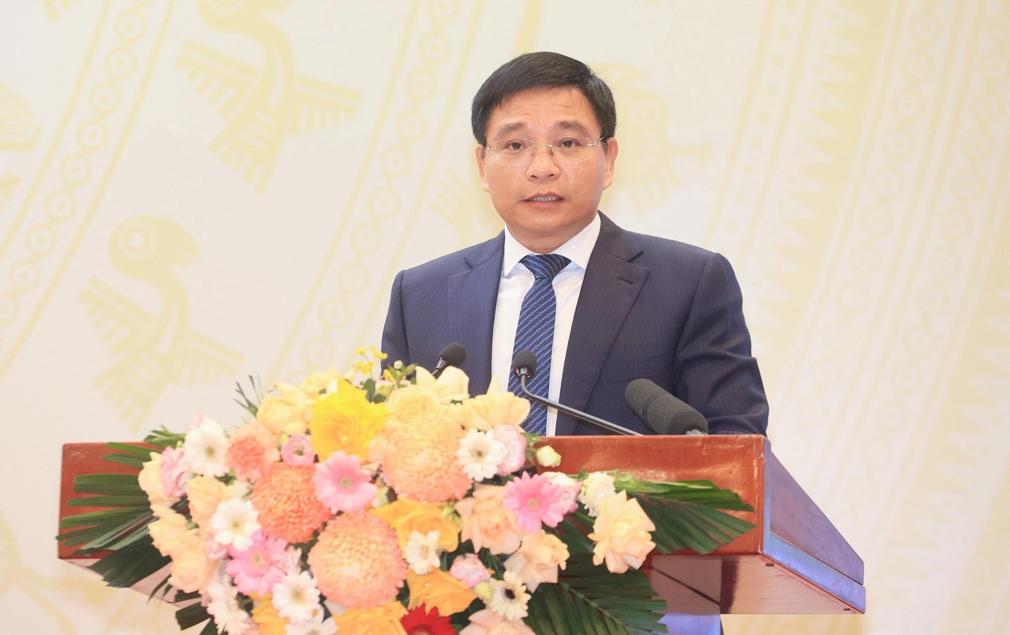 Bộ trưởng Giao thông vận tải Nguyễn Văn Thắng phát biểu