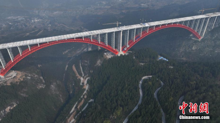 Trung Quốc xây cầu vòm nhịp đôi lớn nhất thế giới - Ảnh 5.