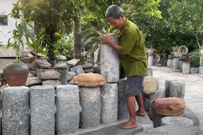 &quot;Dị nhân&quot; Thái Bình đi khắp nơi xin cối đá xây nhà, gần 45 năm khiến mọi người không ngừng kinh ngạc - Ảnh 8.