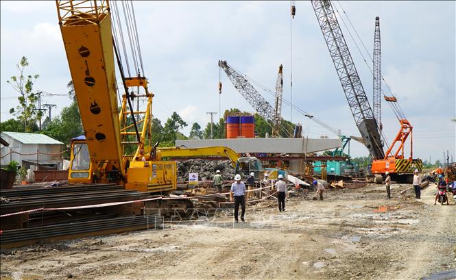 Tập trung cao độ trong tháng cuối giải ngân vốn đầu tư công - Ảnh 1.