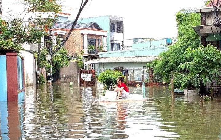 Dân ‘rốn lụt’ tính bán nhà đi nơi khác ở, lãnh đạo Đà Nẵng nói gì? - Ảnh 2.