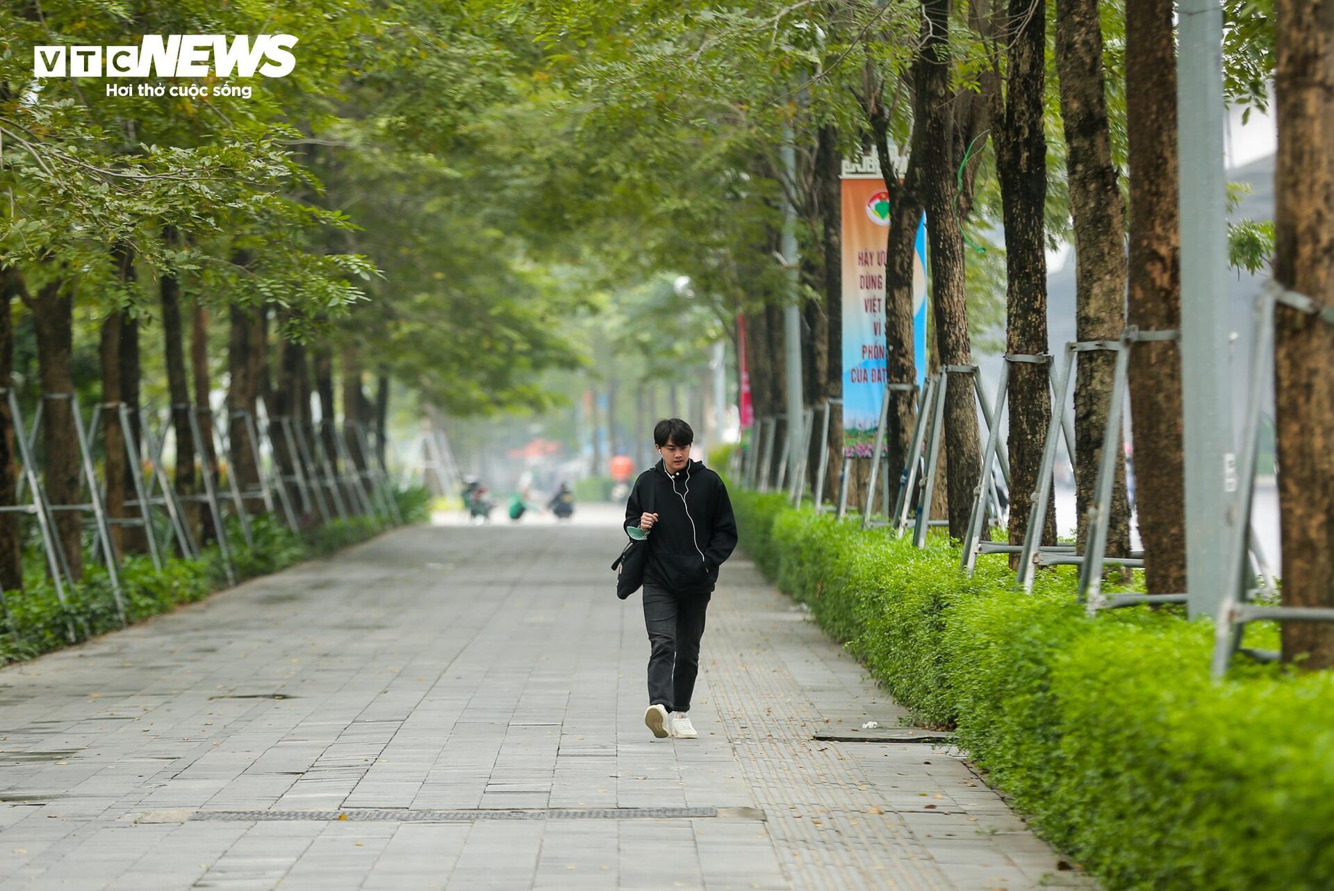 Cận cảnh 2 tuyến đường ở Hà Nội được đề xuất thiết kế làn dành riêng cho xe đạp - Ảnh 4.