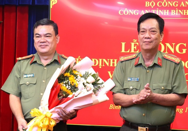 Điều động, bổ nhiệm cán bộ chủ chốt ở 4 tỉnh, thành phía Nam - Ảnh 5.