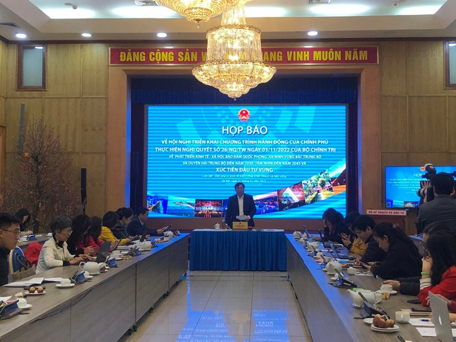 16 dự án cùng hàng tỷ USD sắp xông đất ven biển miền Trung - Ảnh 1.